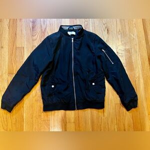 H&M Black Bomber Jacket Full Zip Pockets Youth Size 12/14 Beautiful Jacket